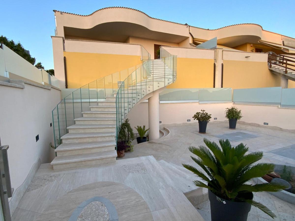 Oasi Nel Deserto Bed & Breakfast Custonaci Exterior photo