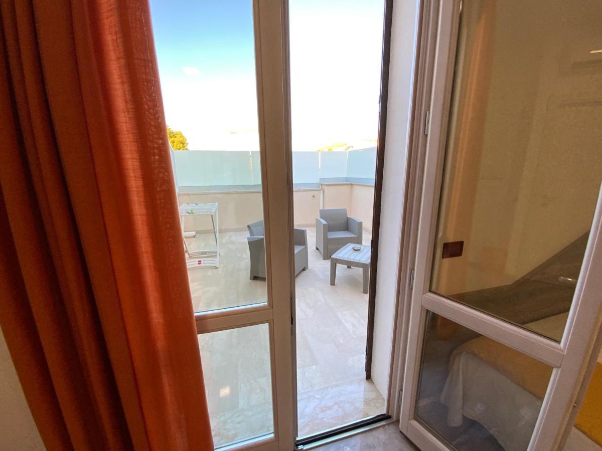 Oasi Nel Deserto Bed & Breakfast Custonaci Exterior photo
